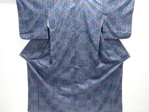 亀甲に抽象花模様織り出し西陣伝承紬着物